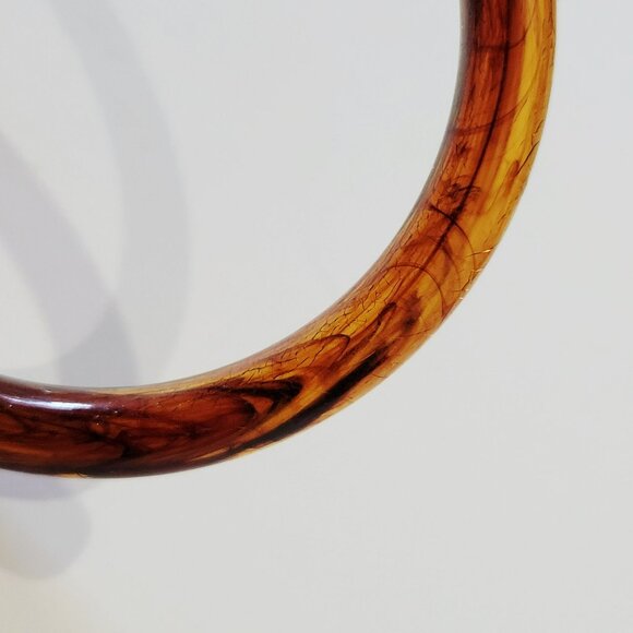 Two Vintage Bangle Bracelets Faux Tortoise Shell Translucent Lucite - Picture 11 of 16